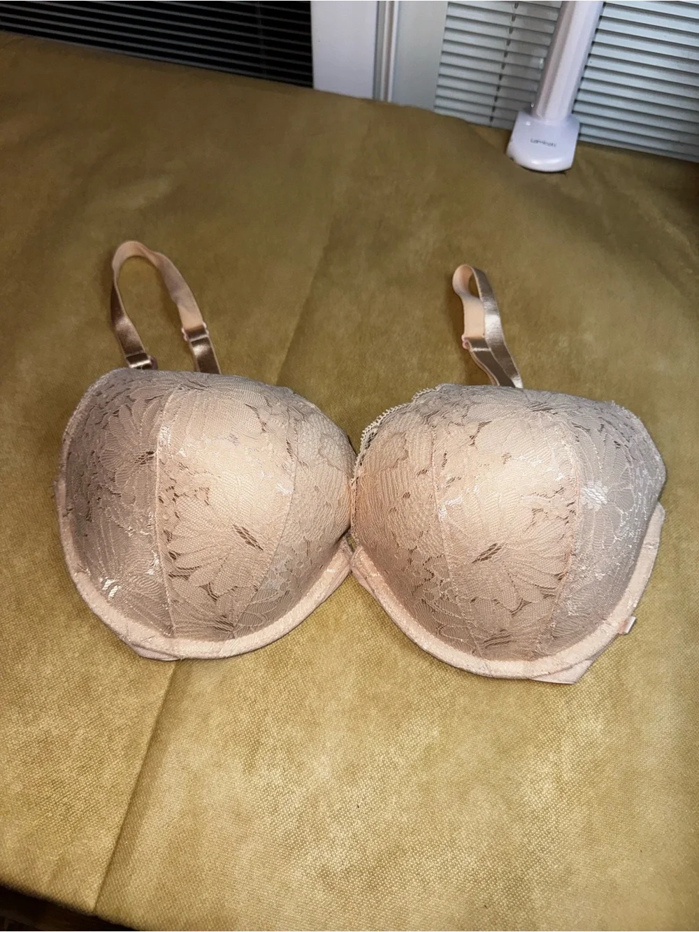 Victoria's Secret Lace Push-Up Bra - Beige/Taupe